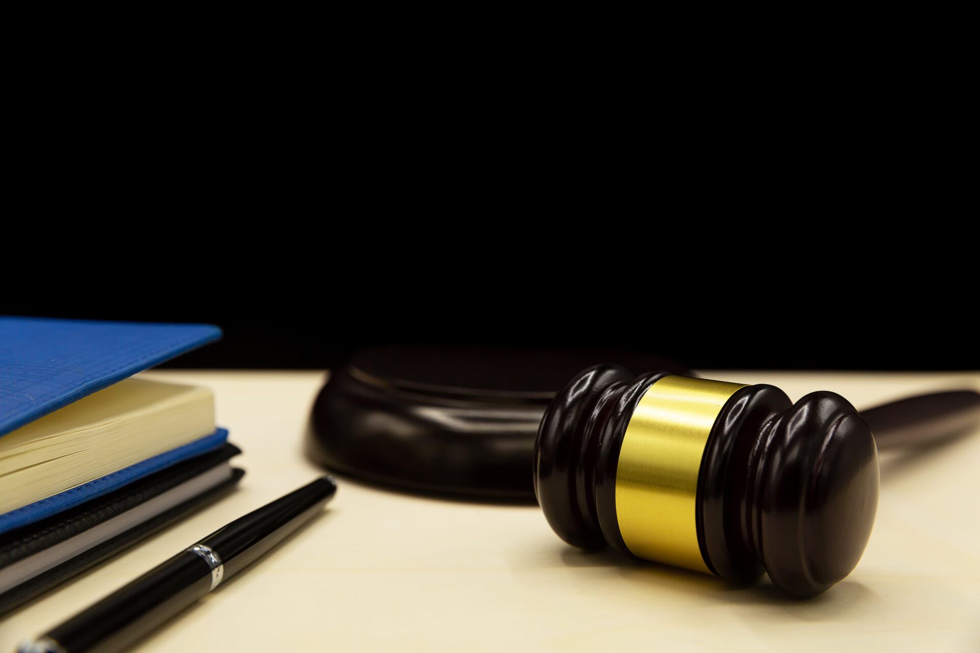 Collaborative Law or collaborative practice, divorce or family l Collaborative Law or collaborative practice, divorce or family law on a desk.